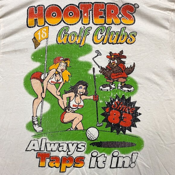 Hooters Golf Clubs Always Tap It in T-Shirt Size 2X - Picture 2 of 5